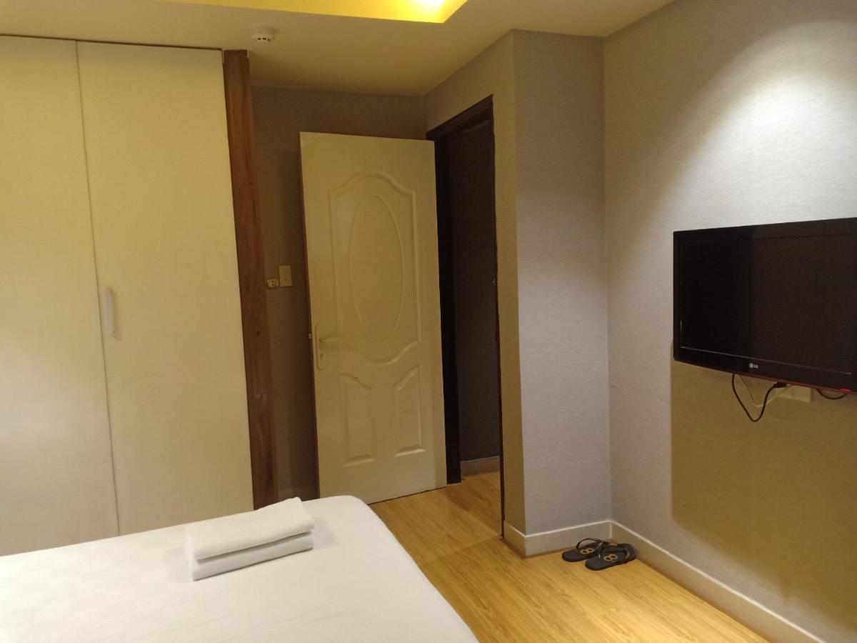Diamond Suite Hai Ba Trung Ho-Chi-Minh-Stadt Exterior foto
